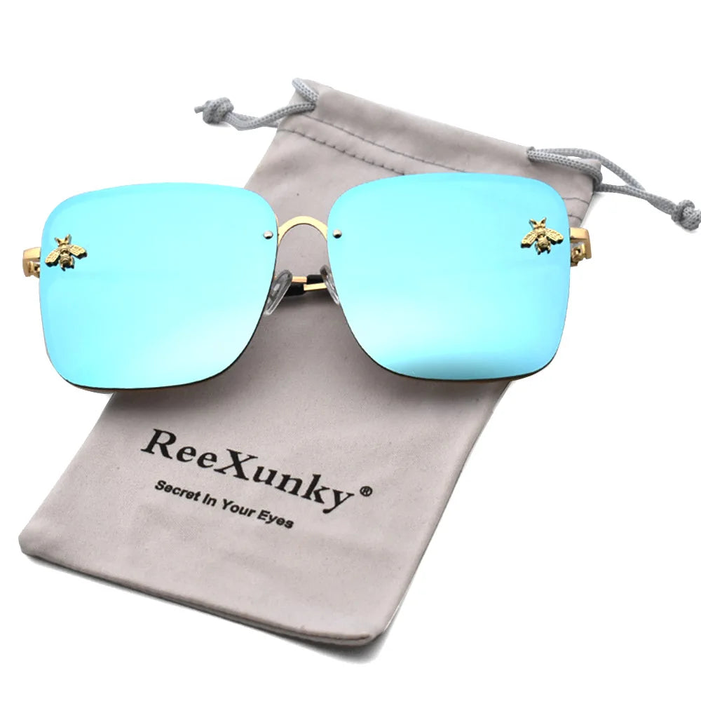 Fashion 2022 Gold Bee Square Sunglasses Women Retro Oversized Glasses Men Shades Metal Frame Ladies sunglasses zonnebril dames