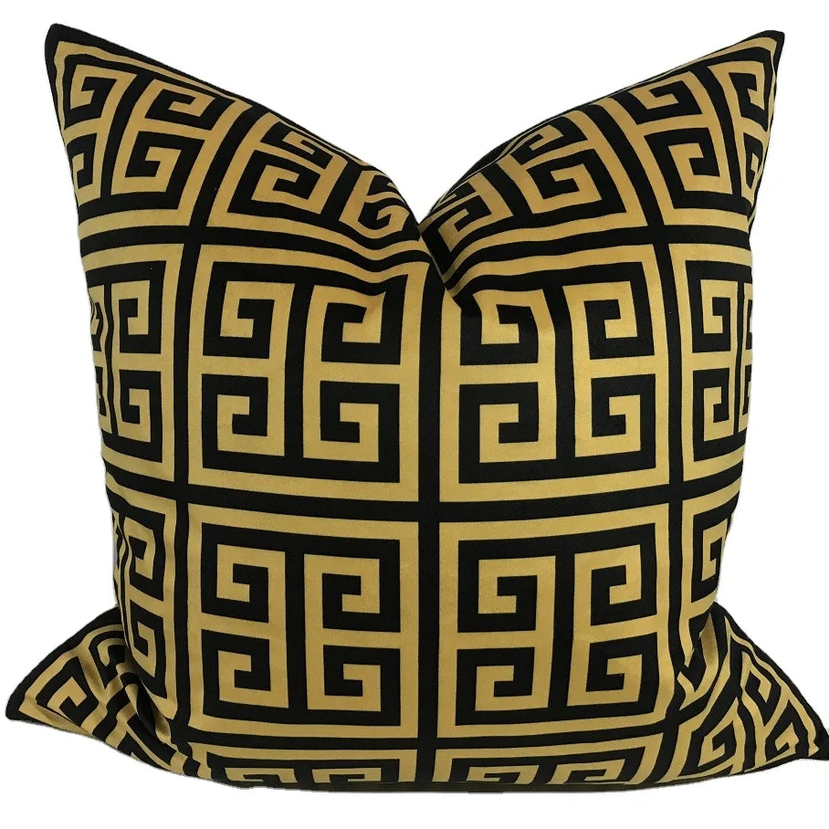 Modern Nordic Style Square Velvet Pillow Covers Soft Polyester Filled Removable Washable Woven Animal/Solid Pattern Decor