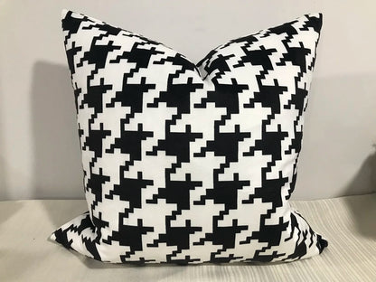 Modern Nordic Style Square Velvet Pillow Covers Soft Polyester Filled Removable Washable Woven Animal/Solid Pattern Decor