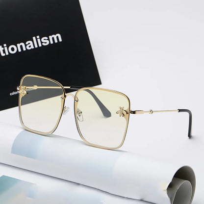 Fashion 2022 Gold Bee Square Sunglasses Women Retro Oversized Glasses Men Shades Metal Frame Ladies sunglasses zonnebril dames