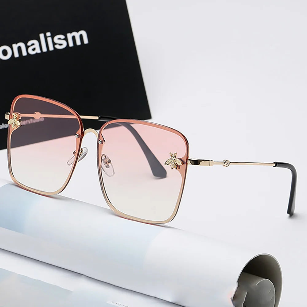 Fashion 2022 Gold Bee Square Sunglasses Women Retro Oversized Glasses Men Shades Metal Frame Ladies sunglasses zonnebril dames
