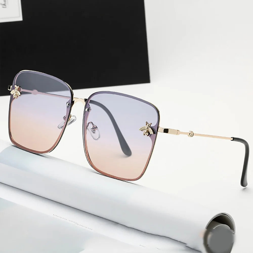 Fashion 2022 Gold Bee Square Sunglasses Women Retro Oversized Glasses Men Shades Metal Frame Ladies sunglasses zonnebril dames