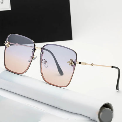 Fashion 2022 Gold Bee Square Sunglasses Women Retro Oversized Glasses Men Shades Metal Frame Ladies sunglasses zonnebril dames