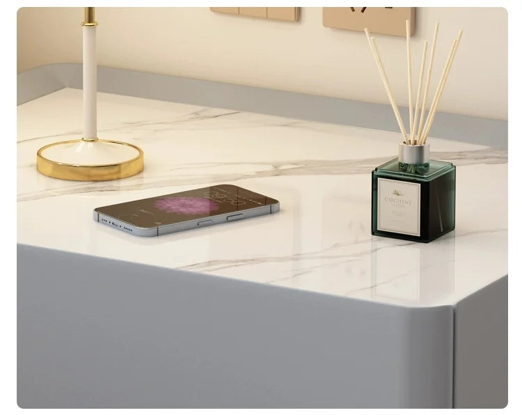 Modern Style Solid Wood Bedside Table with Wireless Charging Smart 2 Drawers Bedroom Nightstands with Lock 40cm