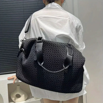 Women's travel bag simple leisure vacation large bag waterproof nylon mesh shoulder messenger bag