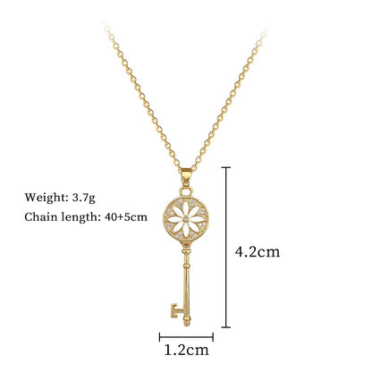Temperament Retro Zircon Flower Key Pendant Necklace for Women Creativity Gold Color Stainless Steel Collarbone Chain Jewelry