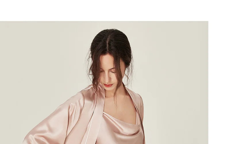 BirdTree, 100%Real Silk Simple Night-robe, Women V Neck Long Sleeve, Elegant Sexy Pajamas Robe, 2024 Summer Autumn New P469123QM