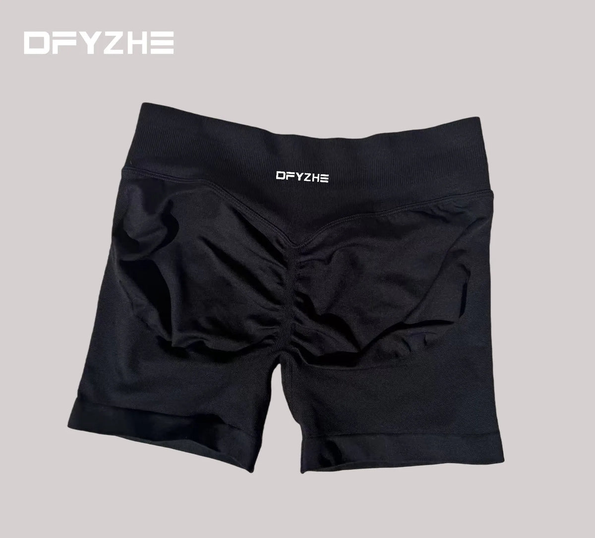 DFYZHE 4.5-inch yoga gym shorts, waist cinching and hip lifting shorts, seamless yoga shorts