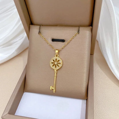 Temperament Retro Zircon Flower Key Pendant Necklace for Women Creativity Gold Color Stainless Steel Collarbone Chain Jewelry