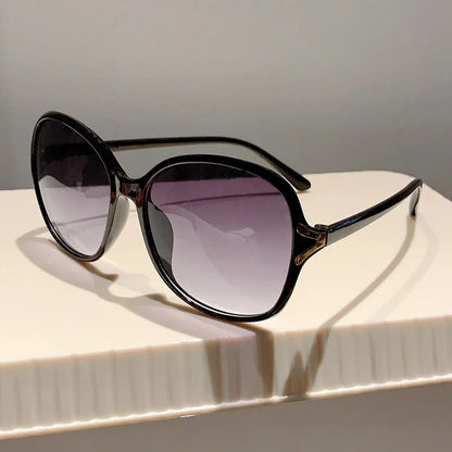 KAMMPT Trendy Blue Decoration Shades Origin Brand Driving Beach Sunglasses Fashion Square Design Sun Glasses for Women's