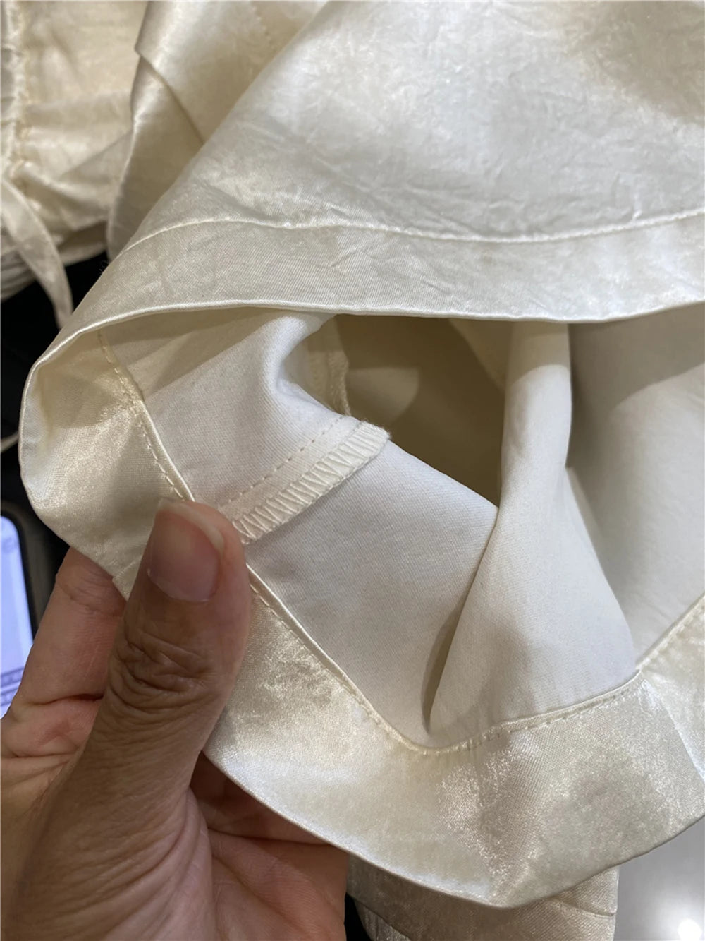 Women's Solid Color Satin Ice Silk Texture Shorts Summer Versatile Elastic Waist Loose Smooth Female Casual Versatile Hot Pants