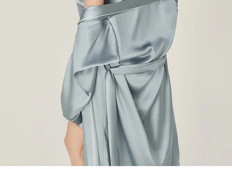 BirdTree, 100%Real Silk Simple Night-robe, Women V Neck Long Sleeve, Elegant Sexy Pajamas Robe, 2024 Summer Autumn New P469123QM
