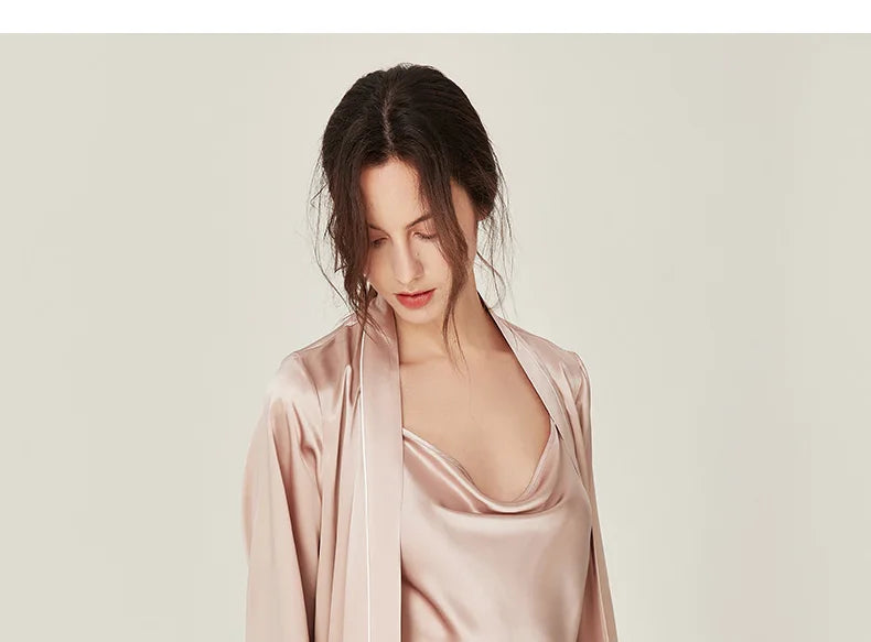 BirdTree, 100%Real Silk Simple Night-robe, Women V Neck Long Sleeve, Elegant Sexy Pajamas Robe, 2024 Summer Autumn New P469123QM