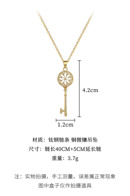 Temperament Retro Zircon Flower Key Pendant Necklace for Women Creativity Gold Color Stainless Steel Collarbone Chain Jewelry