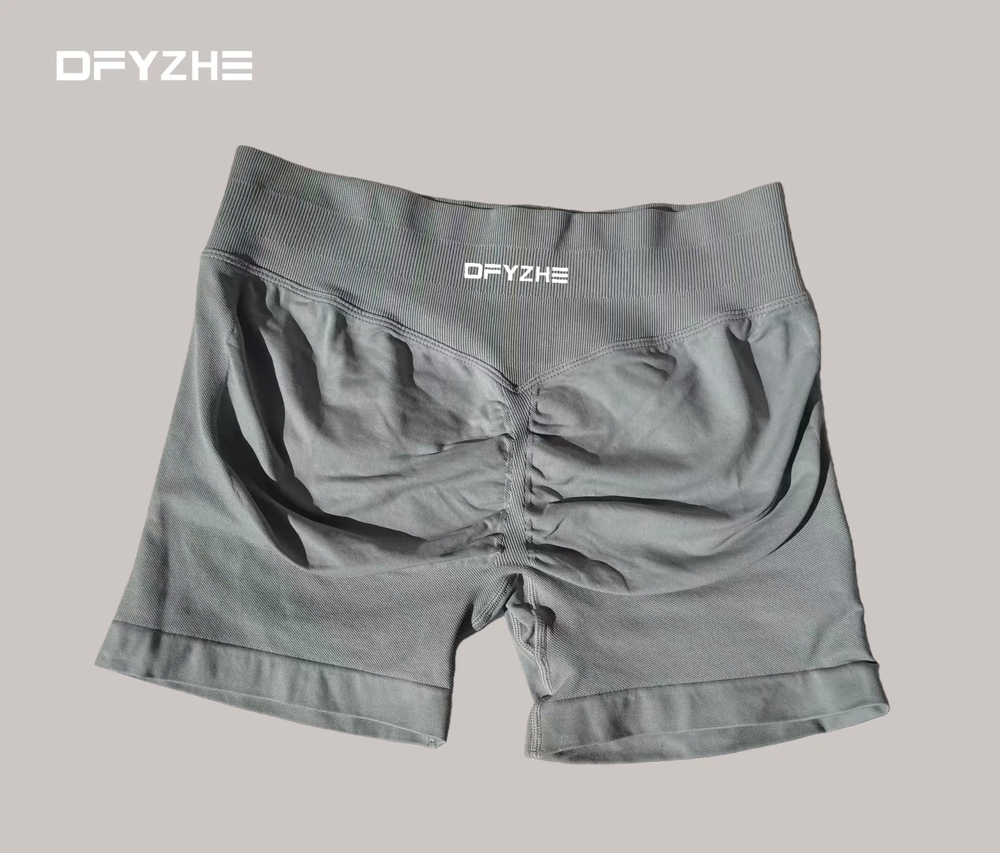 DFYZHE 4.5-inch yoga gym shorts, waist cinching and hip lifting shorts, seamless yoga shorts