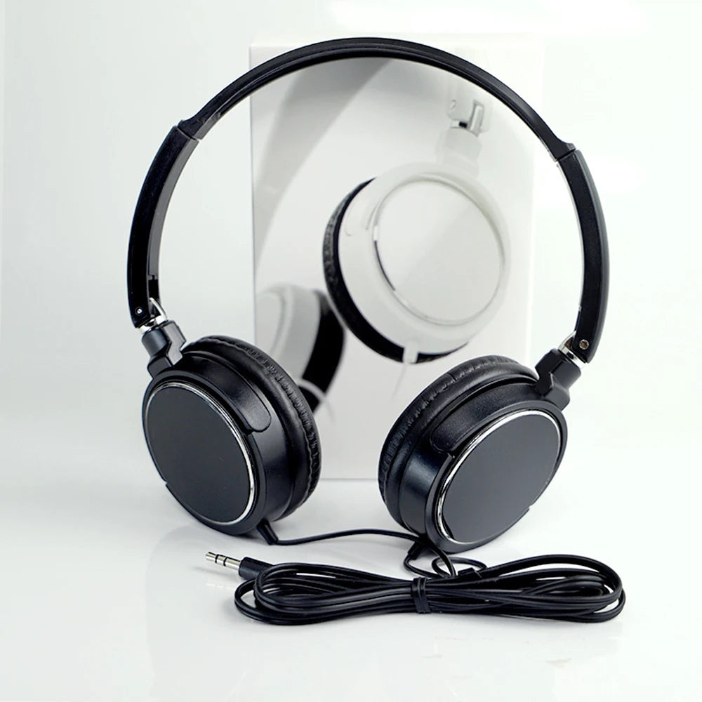 3.5mm Wired Headphones Foldable Adjustable Headphones Bass Stereo Fashion Music Earphones Supplies for MP3 Host All Smartphones