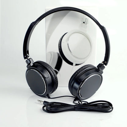 3.5mm Wired Headphones Foldable Adjustable Headphones Bass Stereo Fashion Music Earphones Supplies for MP3 Host All Smartphones
