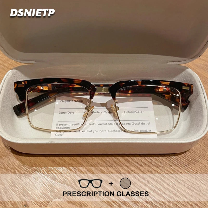 ISLINO Anti Blue Light Reading Glasses Women Square Fashion Photochromic Prescription Glasses Men Myopia Hyperopia Eyewear